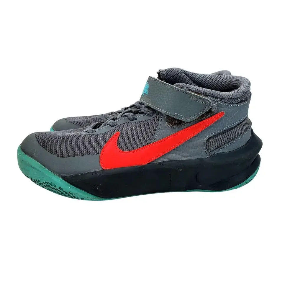 Nike Team Hustle D 10 Flyease Smoke Gray Youth Size 5Y